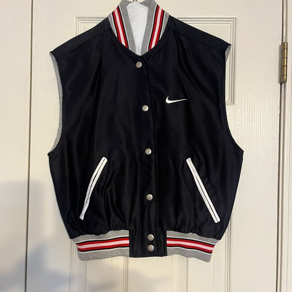 Niki Sports Vest (Size Small)